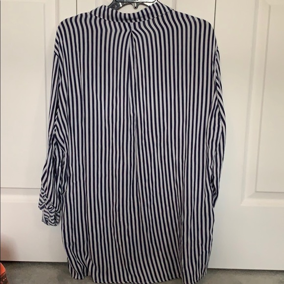 Oversized boyfriend button up - Picture 5 of 6